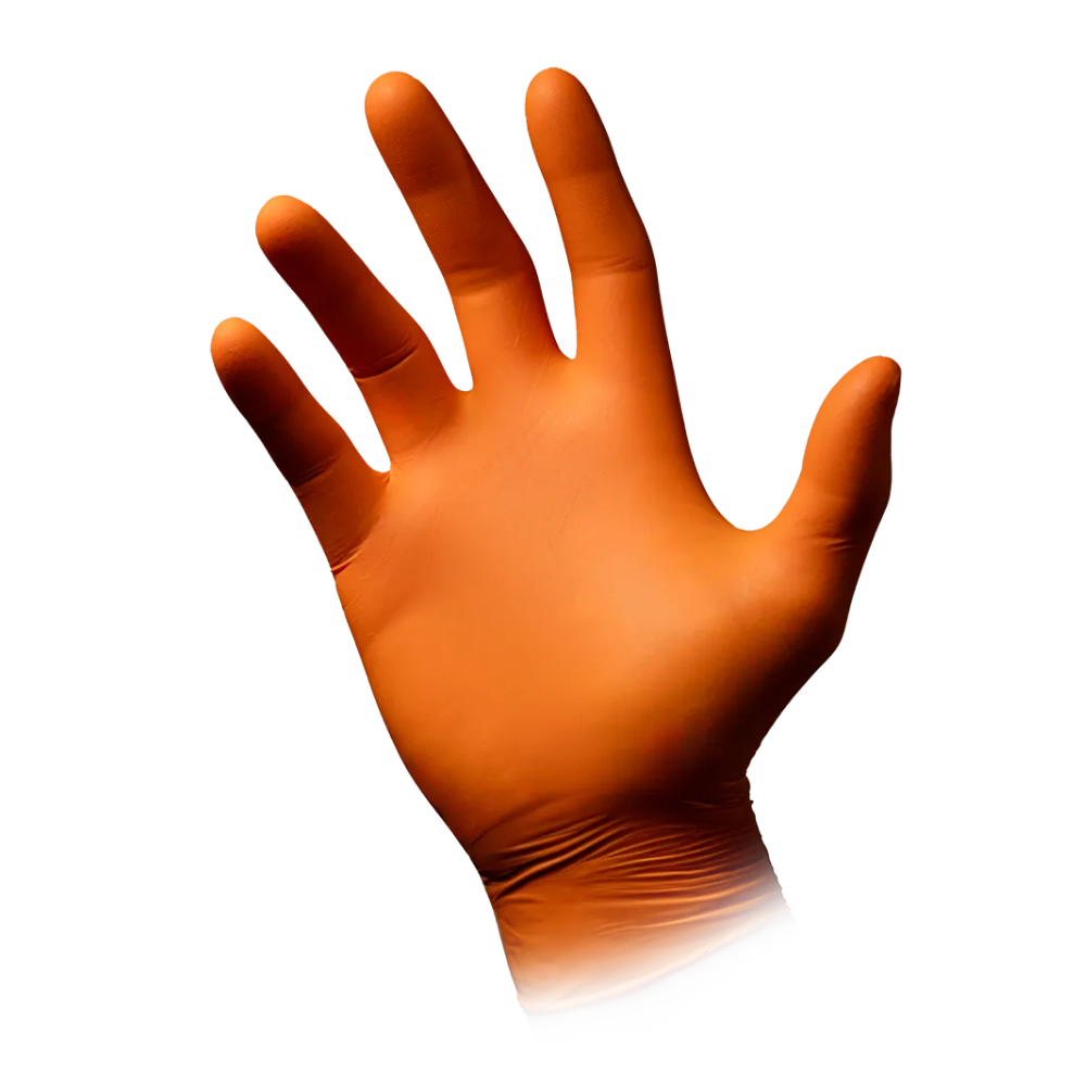 Eine einzelne, erhobene rechte Hand trägt einen AMPri STYLE ORANGE Nitrilhandschuhe puderfrei von MED-COMFORT der AMPri Handelsgesellschaft mbH. Der orangefarbene Handschuh reicht etwas über das Handgelenk hinaus, die Finger sind gespreizt und der Daumen ist von den anderen Fingern vor einem schlichten weißen Hintergrund getrennt.