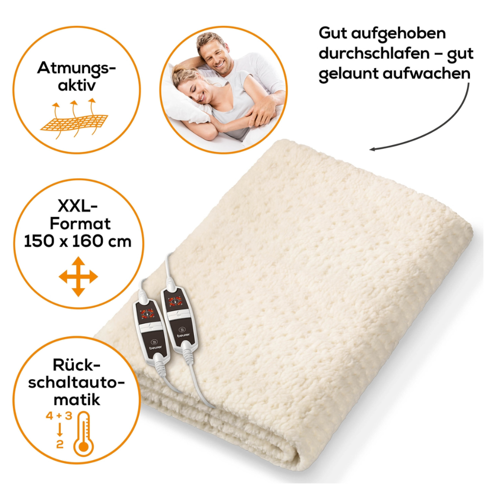 Neben einer ordentlich gefalteten elektrischen Heizdecke Beurer Doppel-Wärmeunterbett UB 56 Teddy Double liegen Symbole und Text in deutscher Sprache, die ihre Atmungsaktivität, ihre Größe (150 x 160 cm) und die automatische Abschaltung mit anpassbaren Einstellungen hervorheben. Ein kleiner Kreis zeigt ein lächelndes Paar im Bett. Absenkpfeile zeigen an, dass die Temperatur angepasst werden kann. Hergestellt von Beurer GmbH aus Teddy-Plüschstoff, wird sie mit 2 Schaltern zur einfachen Steuerung geliefert.