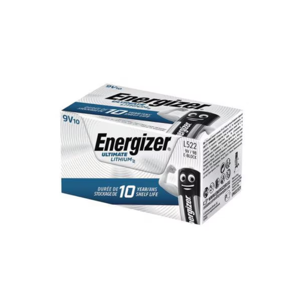 Eine weiß-graue Schachtel mit Energizer Ultimate Lithium E-Block 9V L522 | Packung (10 Stück), einer langlebigen Energiequelle. Die Verpackung gibt an, dass sich zehn Batterien mit einer Haltbarkeit von 10 Jahren darin befinden. Auf der linken Seite ist das Logo der Energizer Deutschland GmbH zu sehen, während auf der rechten Seite Produktinformationen und ein Batteriebild zu sehen sind.